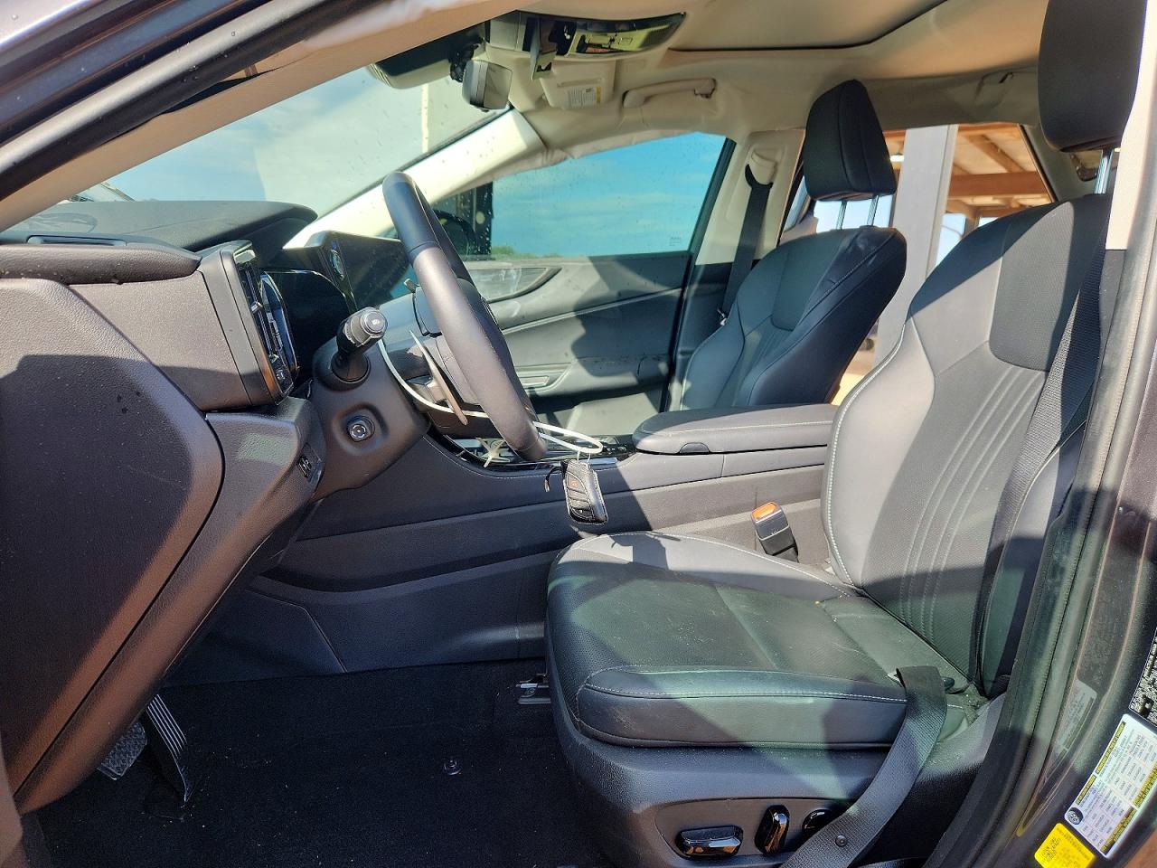 2022 LEXUS NX 350H photo 13