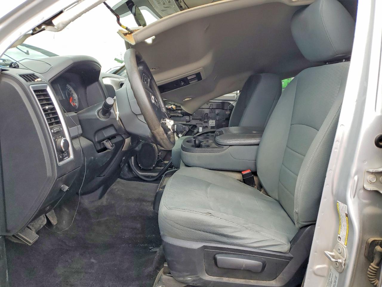 2017 RAM 2500 SLT photo 7