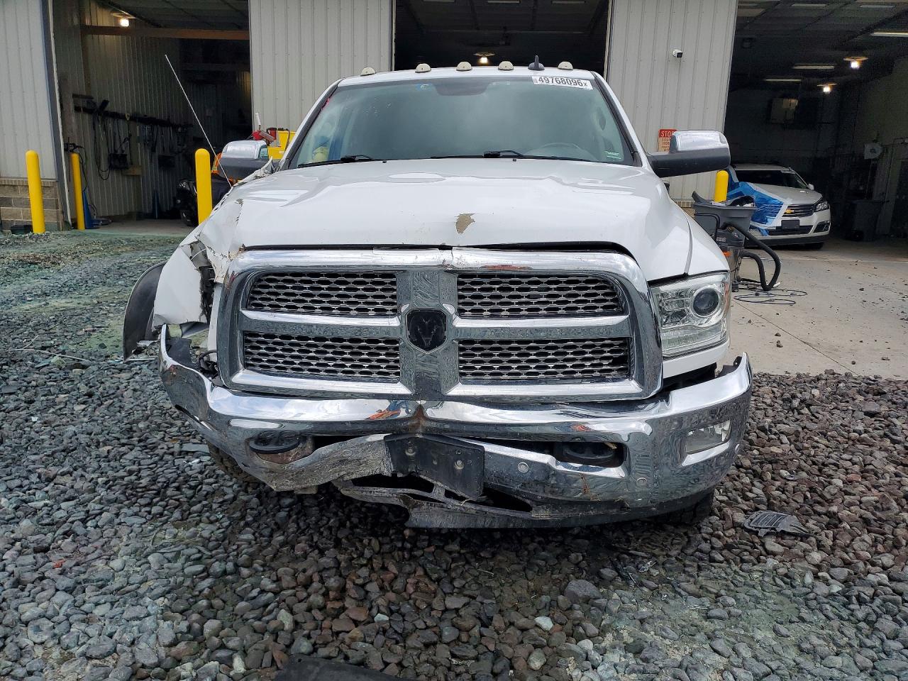 2018 RAM 2500 LARAMIE photo 9