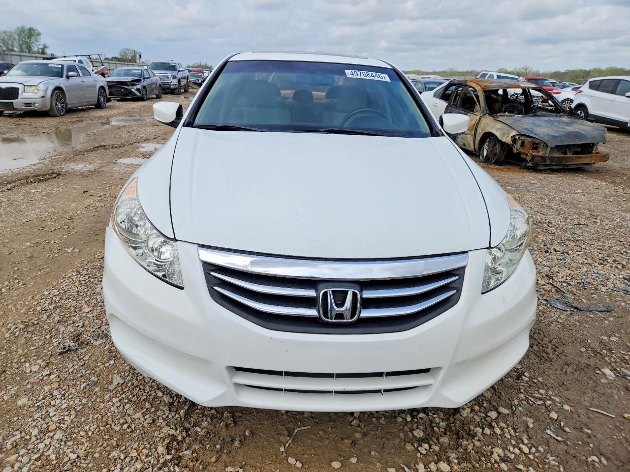 2011 HONDA ACCORD photo 13