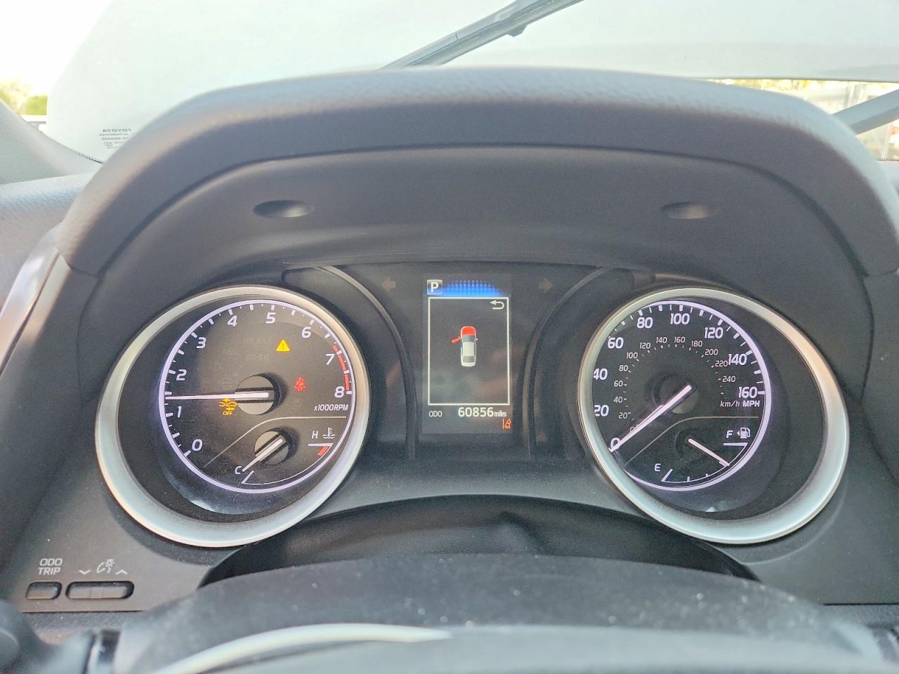 2022 TOYOTA CAMRY LE photo 25