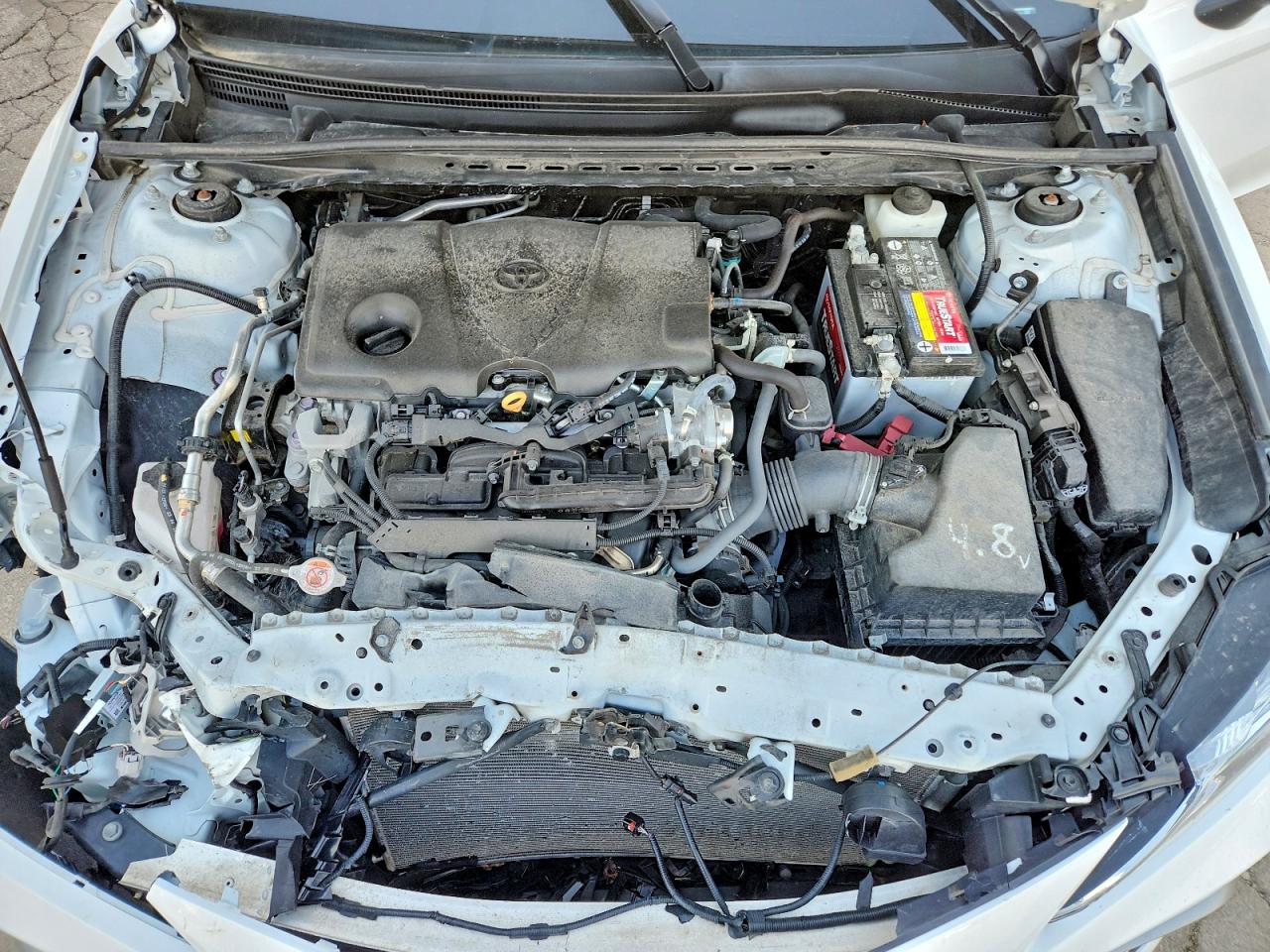 2022 TOYOTA CAMRY LE photo 31