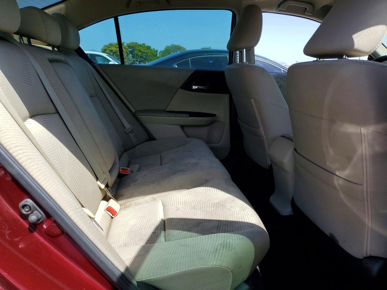 2015 HONDA ACCORD LX photo 19