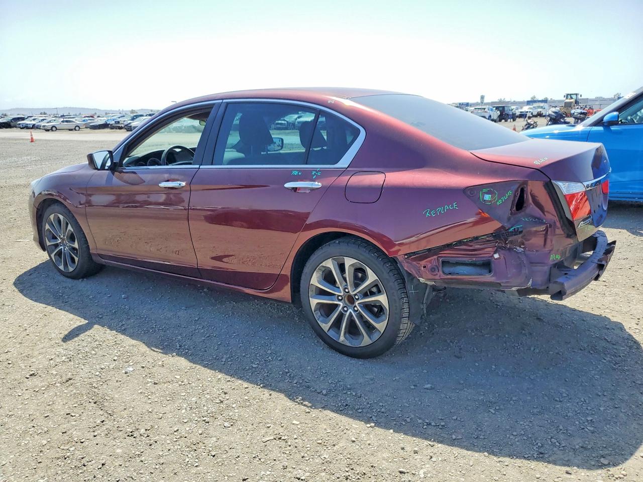 2015 HONDA ACCORD LX photo 3