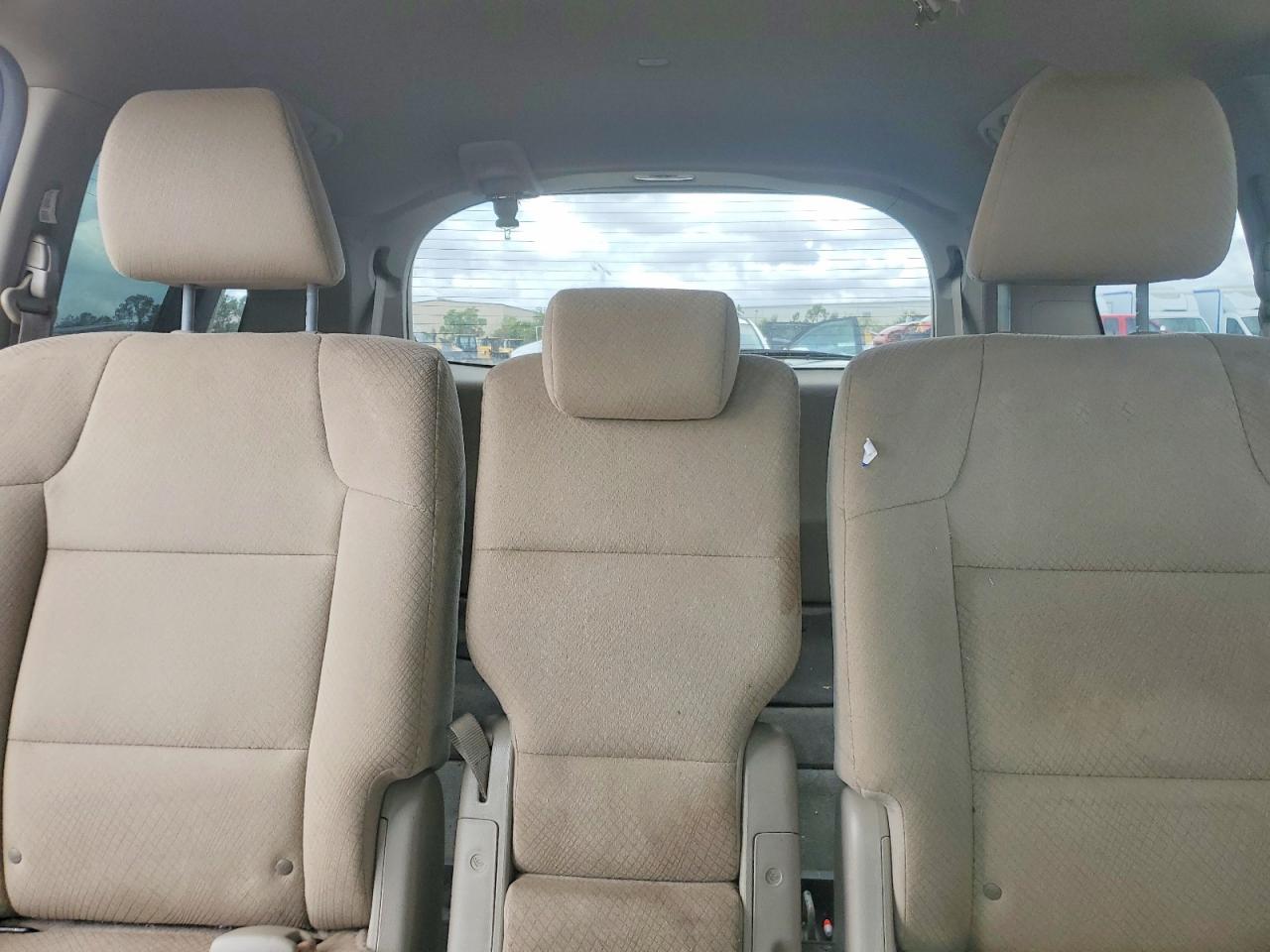 2016 HONDA ODYSSEY SE photo 28