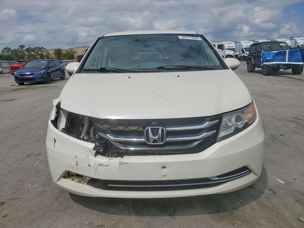 2016 HONDA ODYSSEY SE photo 13