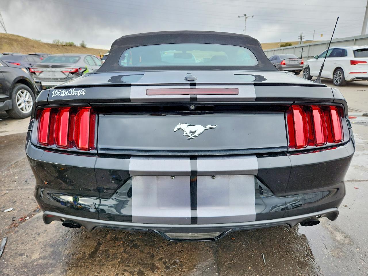 2016 FORD MUSTANG photo 11