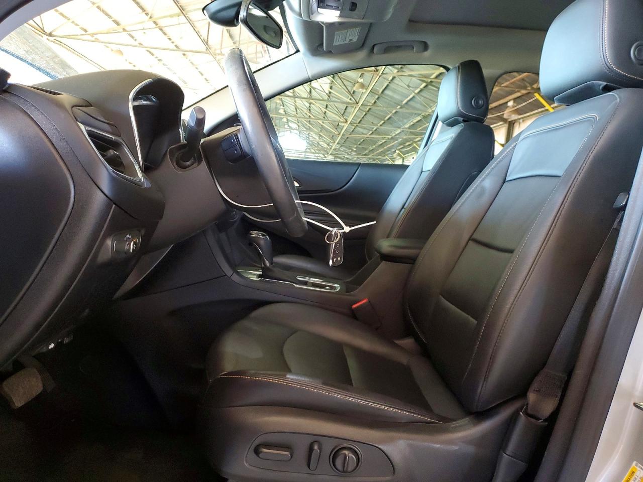 2018 CHEVROLET EQUINOX PREMIER photo 13
