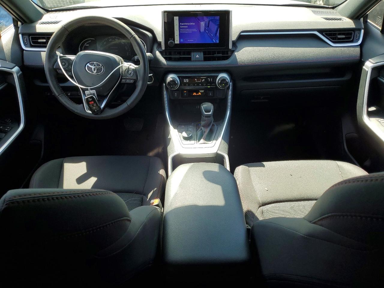 2023 TOYOTA RAV4 PRIME SE photo 15