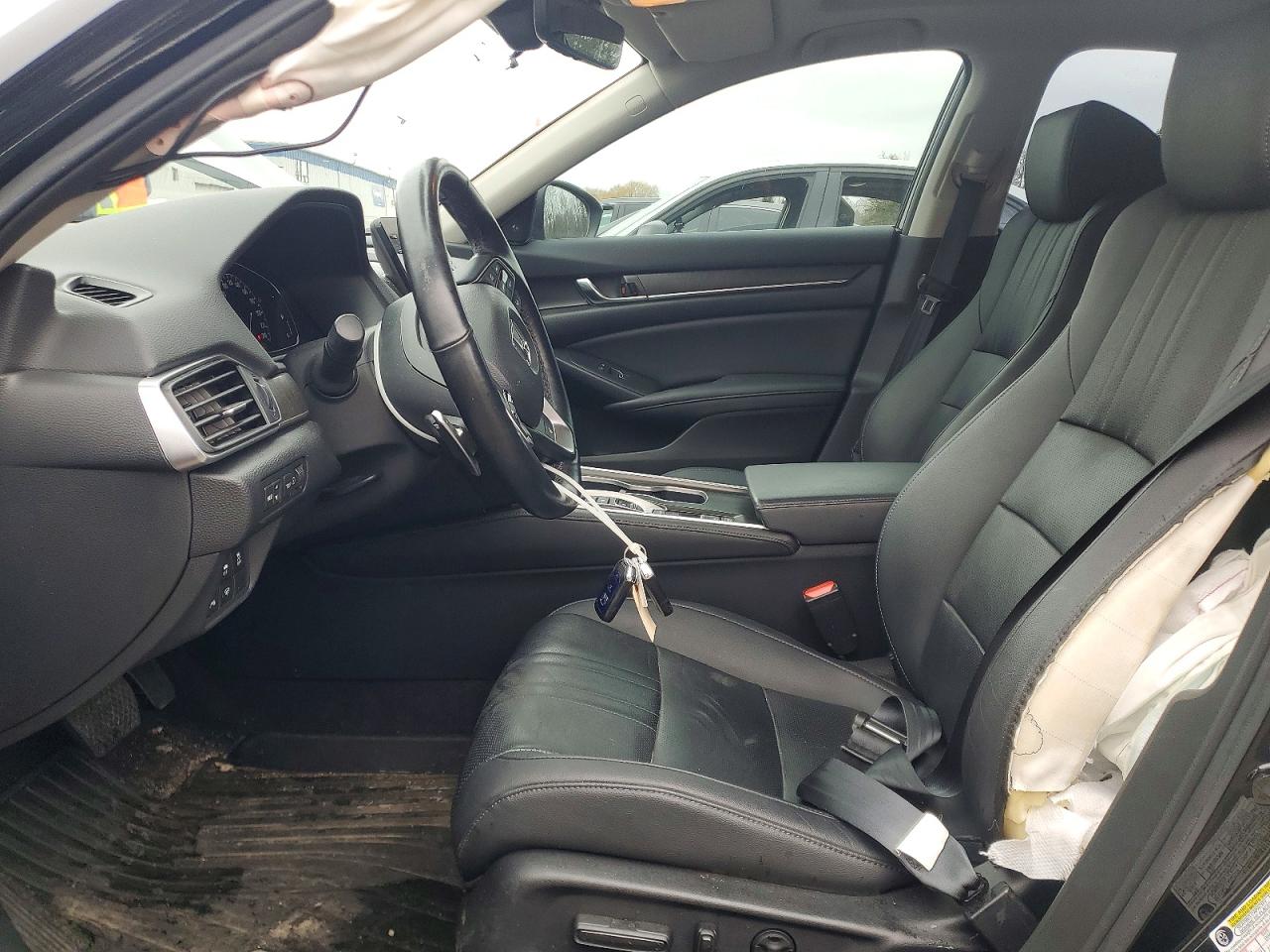 2020 HONDA ACCORD TOURING HYBRID photo 13