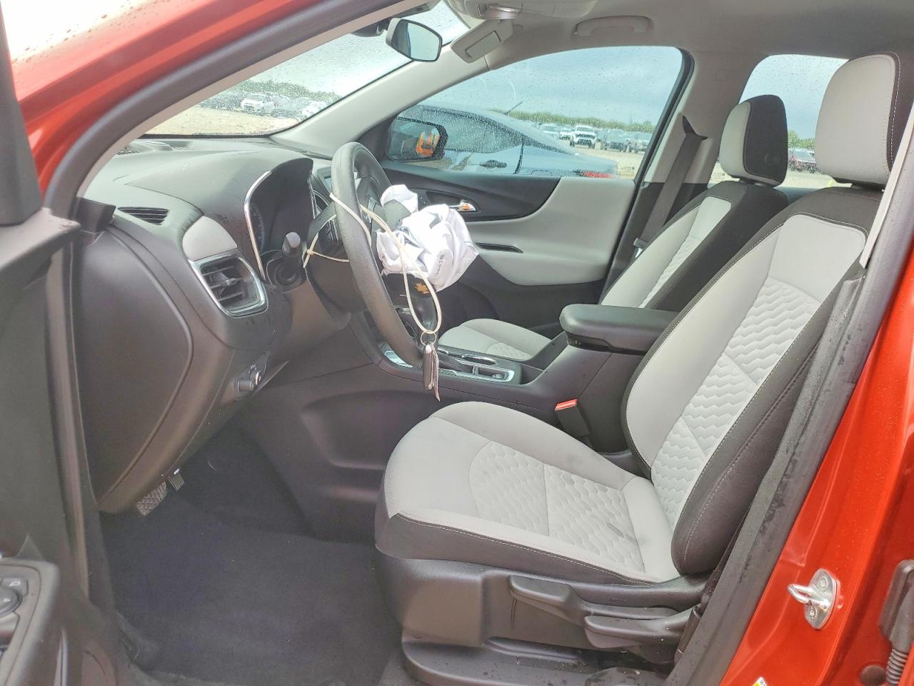 2020 CHEVROLET EQUINOX LS photo 13