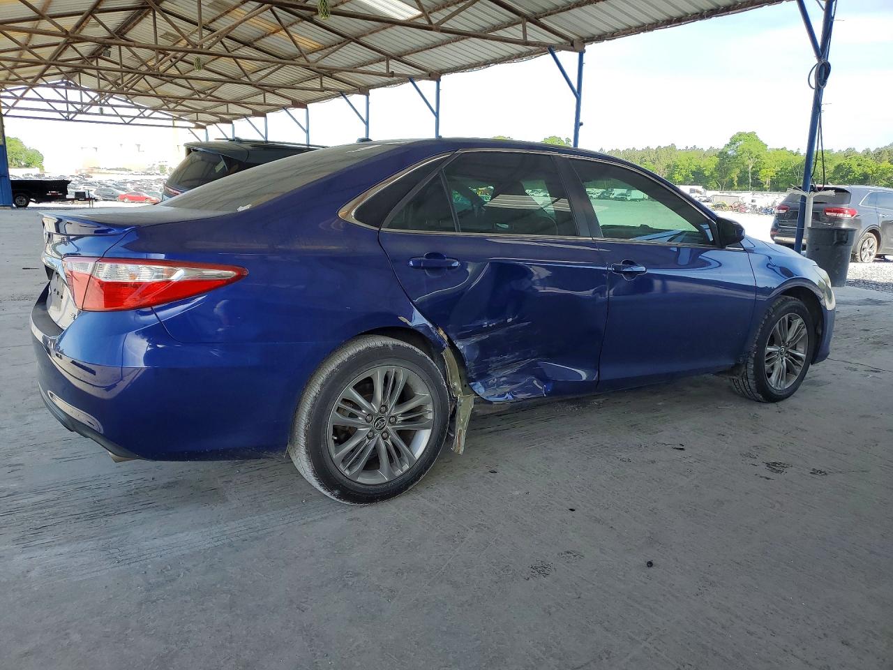 2016 TOYOTA CAMRY SE photo 7