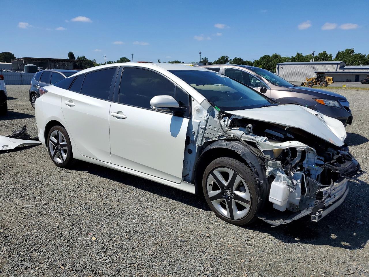2016 TOYOTA PRIUS THREE TOURING photo 7