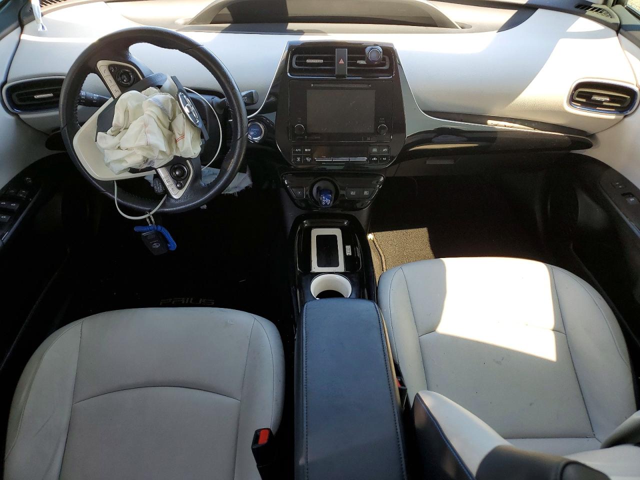 2016 TOYOTA PRIUS THREE TOURING photo 15