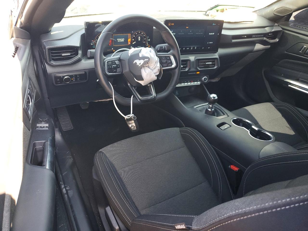 2025 FORD MUSTANG GT photo 8