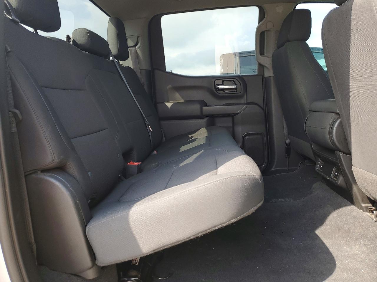 2020 CHEVROLET SILVERADO C1500 CUSTOM photo 19
