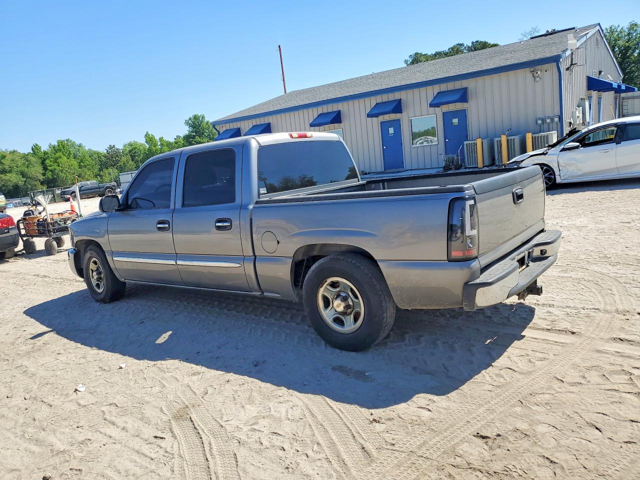 2007 GMC NEW SIERRA C1500 CLASSIC photo 4