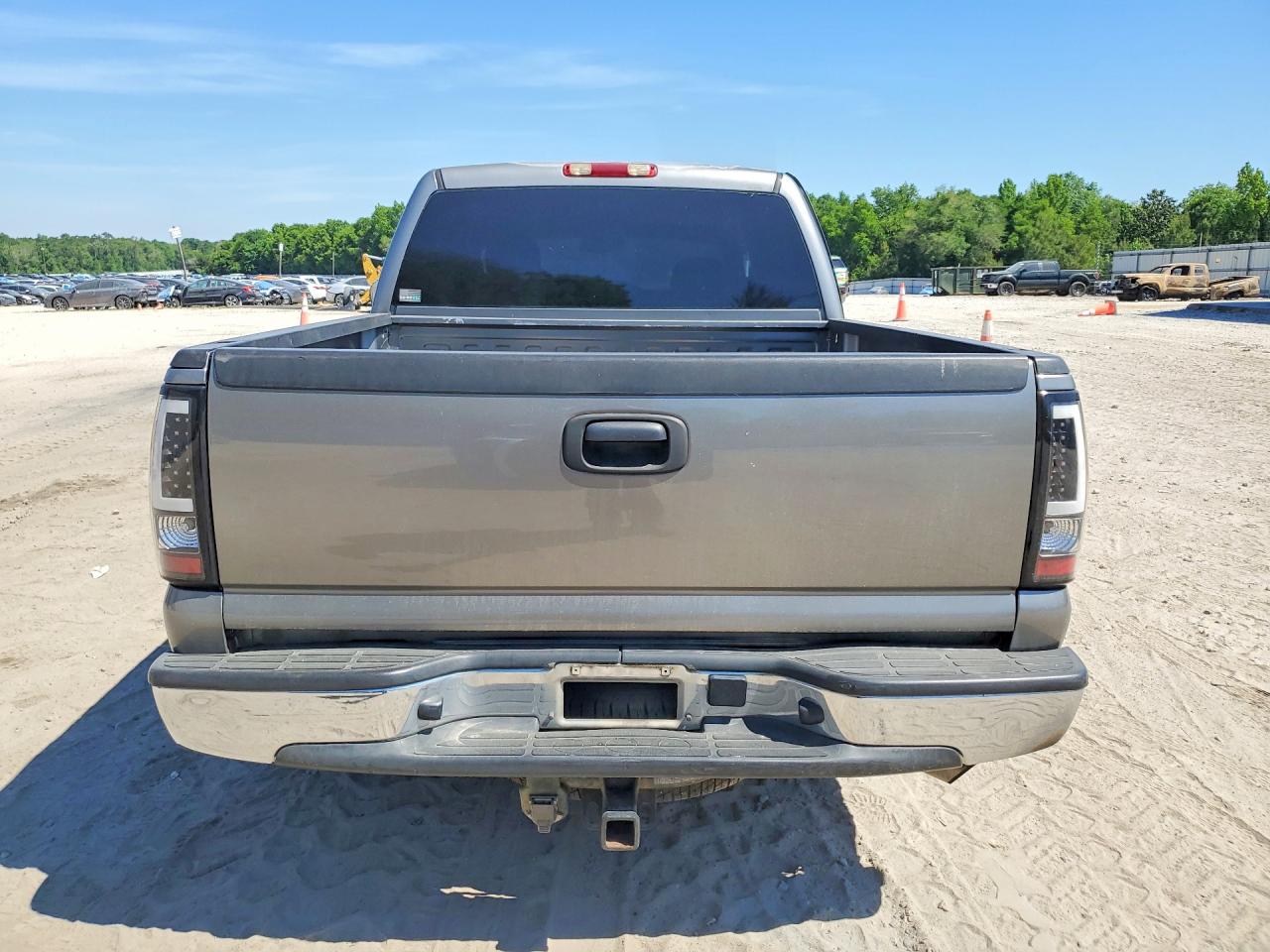2007 GMC NEW SIERRA C1500 CLASSIC photo 16