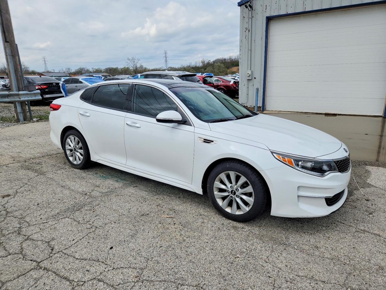 2018 KIA OPTIMA EX photo 7