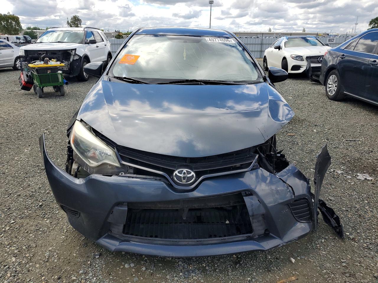 2016 TOYOTA COROLLA LE photo 9