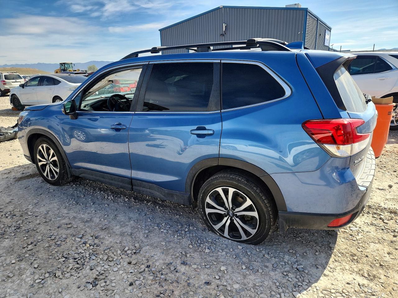2021 SUBARU FORESTER LIMITED photo 4