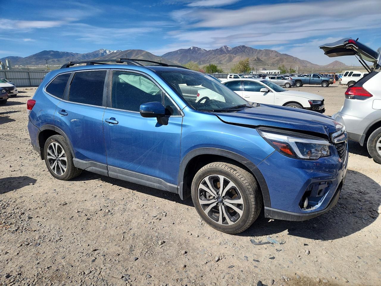 2021 SUBARU FORESTER LIMITED photo 10