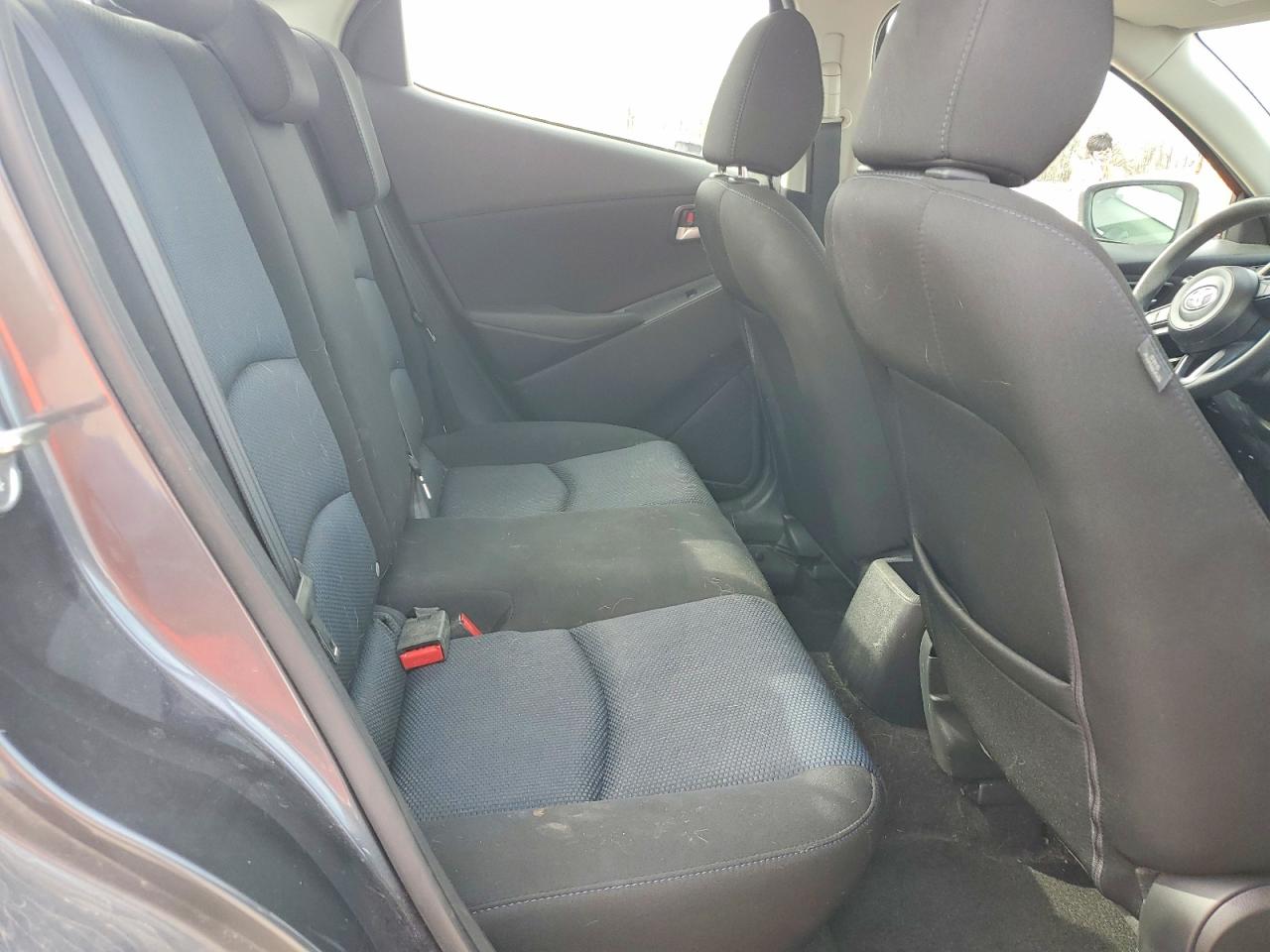 2019 TOYOTA YARIS LE photo 28