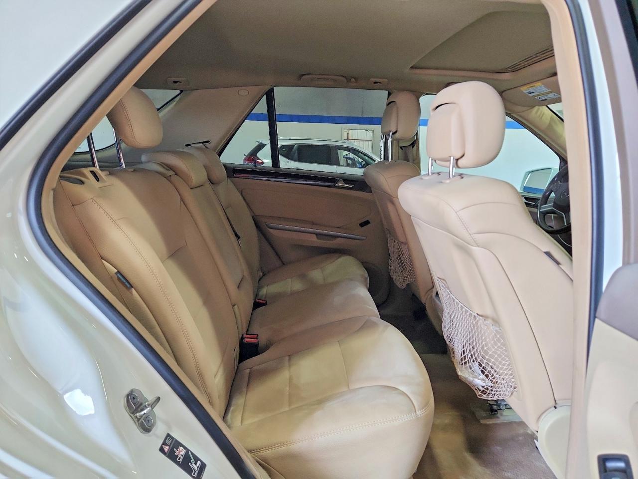 2011 MERCEDES-BENZ ML 350 4MATIC photo 11