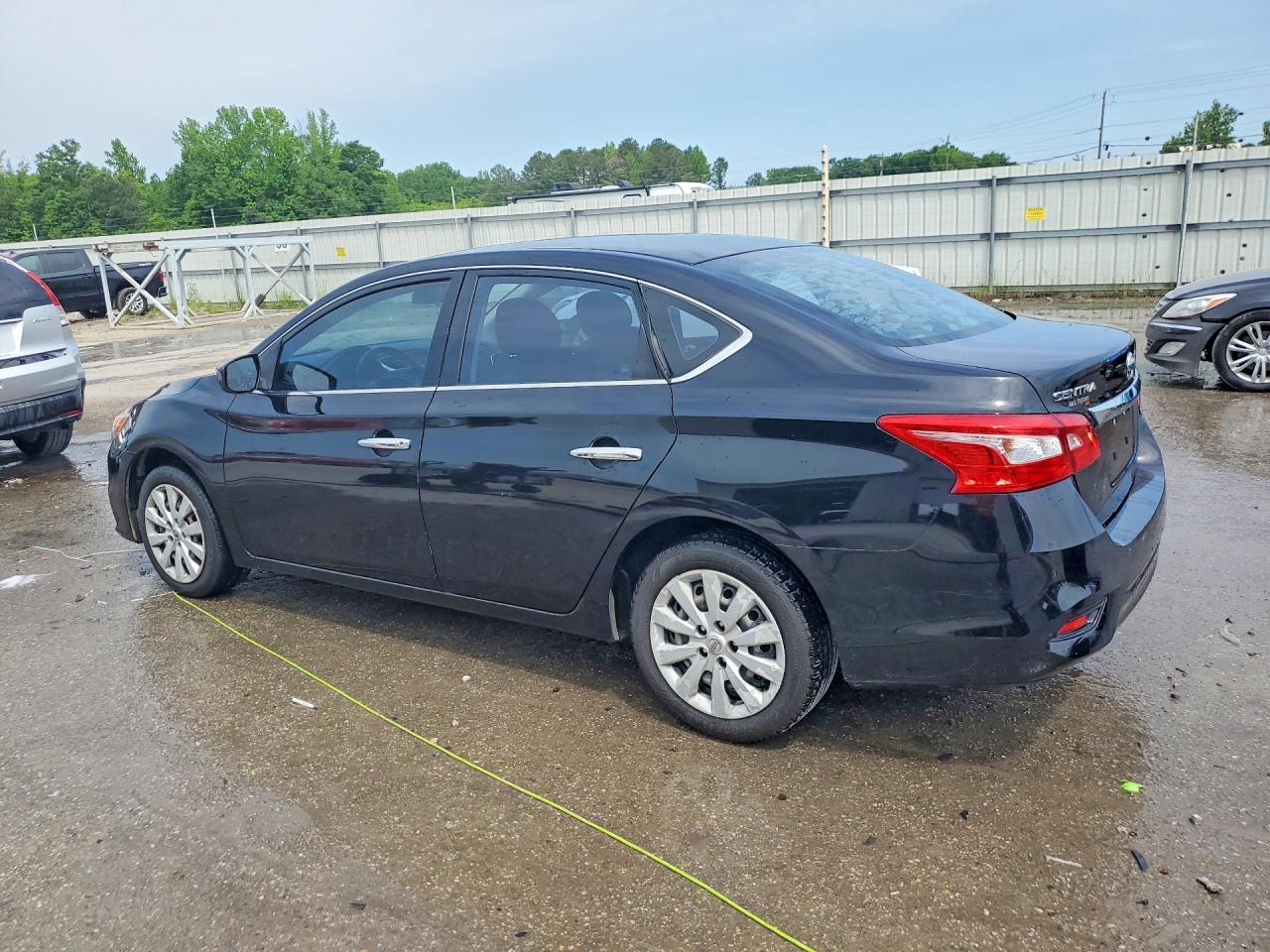 2017 NISSAN SENTRA S photo 3