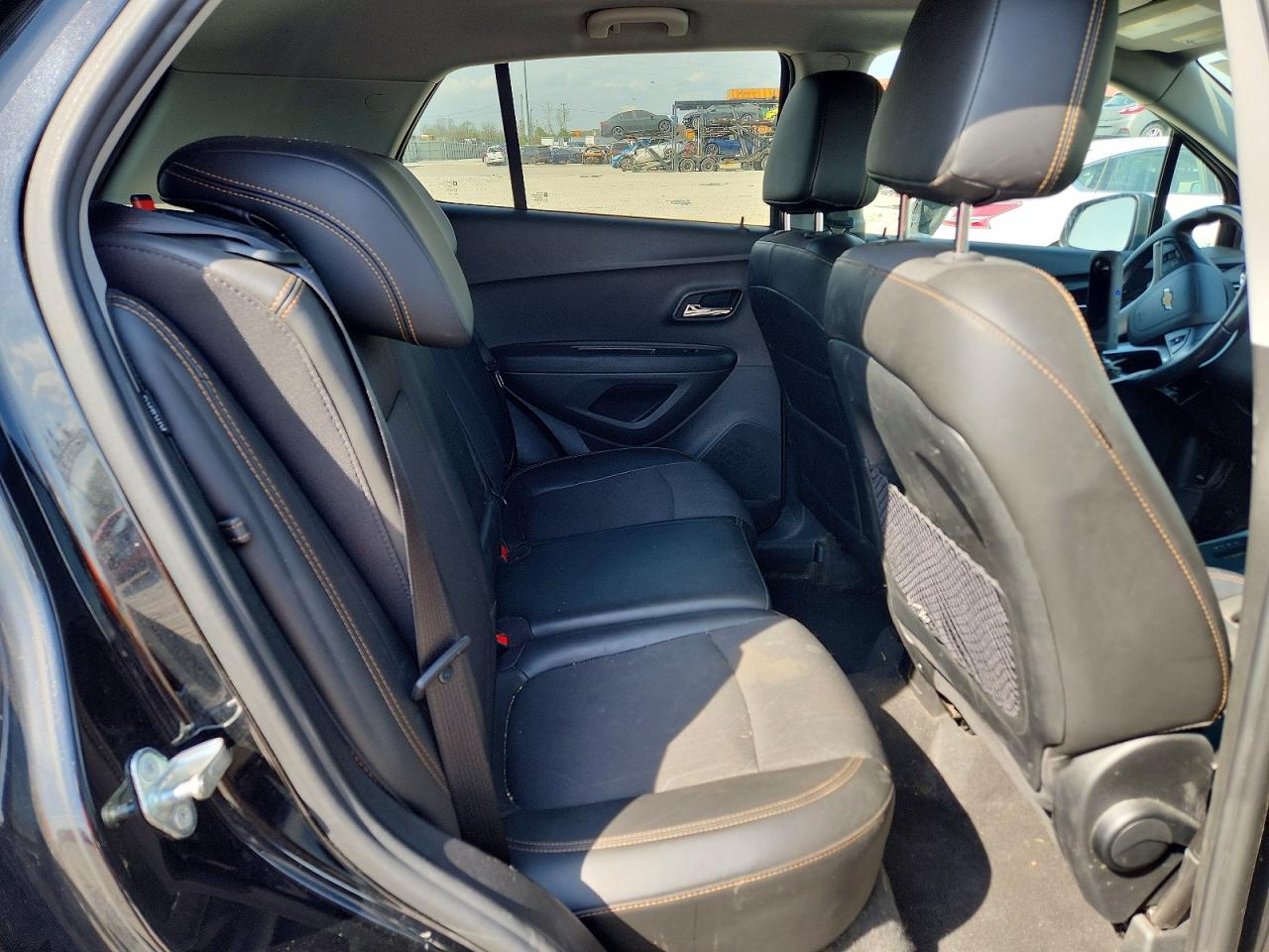 2018 CHEVROLET TRAX 1LT photo 11