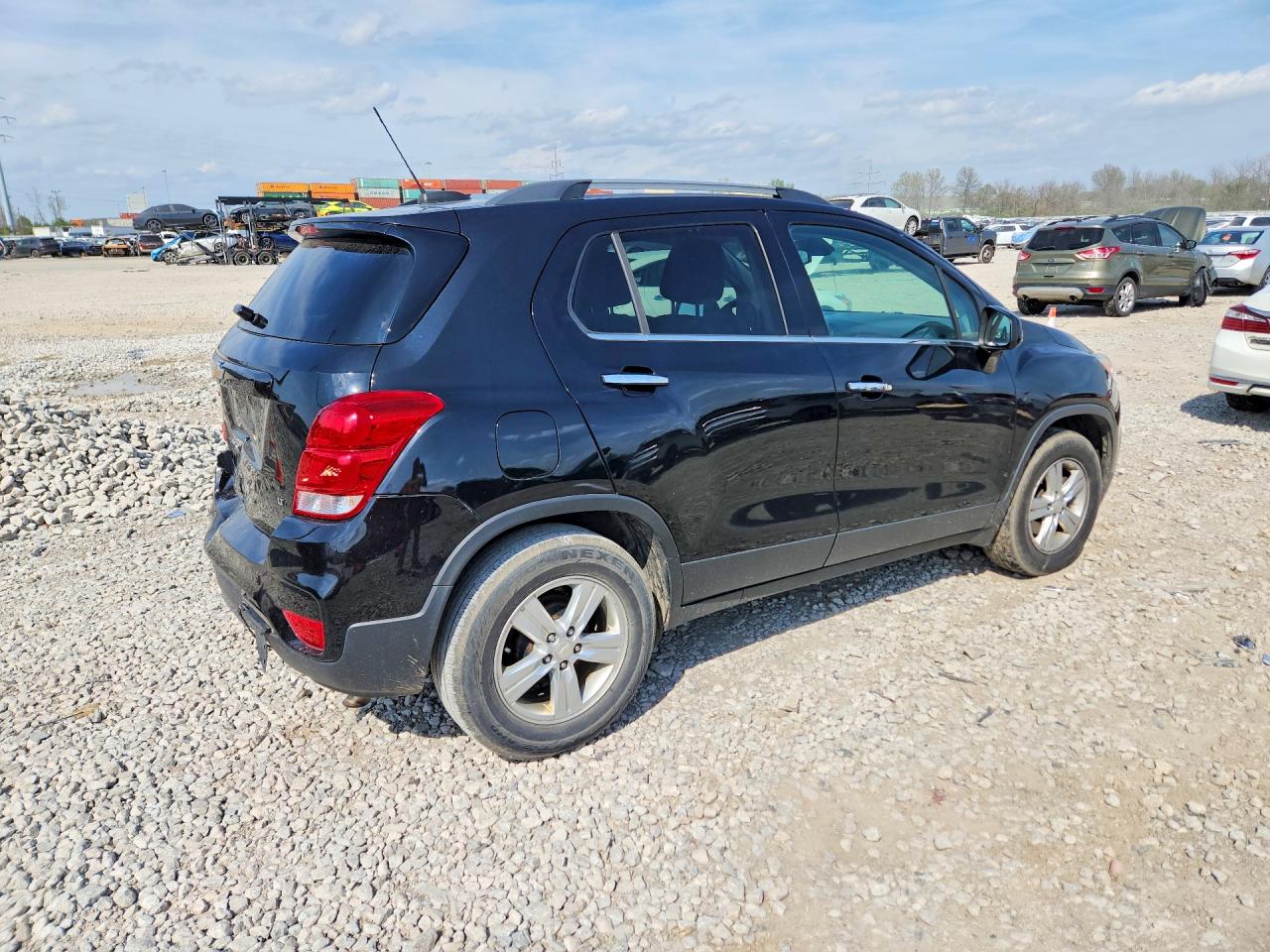 2018 CHEVROLET TRAX 1LT photo 3