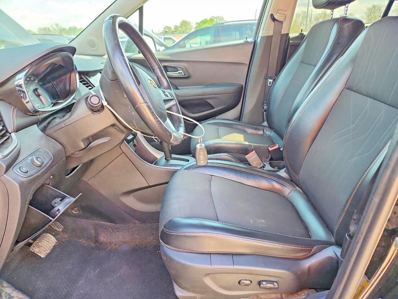 2018 CHEVROLET TRAX 1LT photo 7