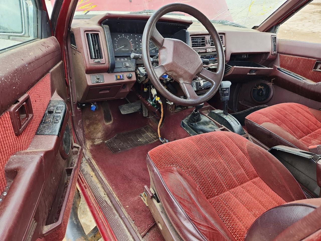 1991 NISSAN TRUCK KING CAB photo 15