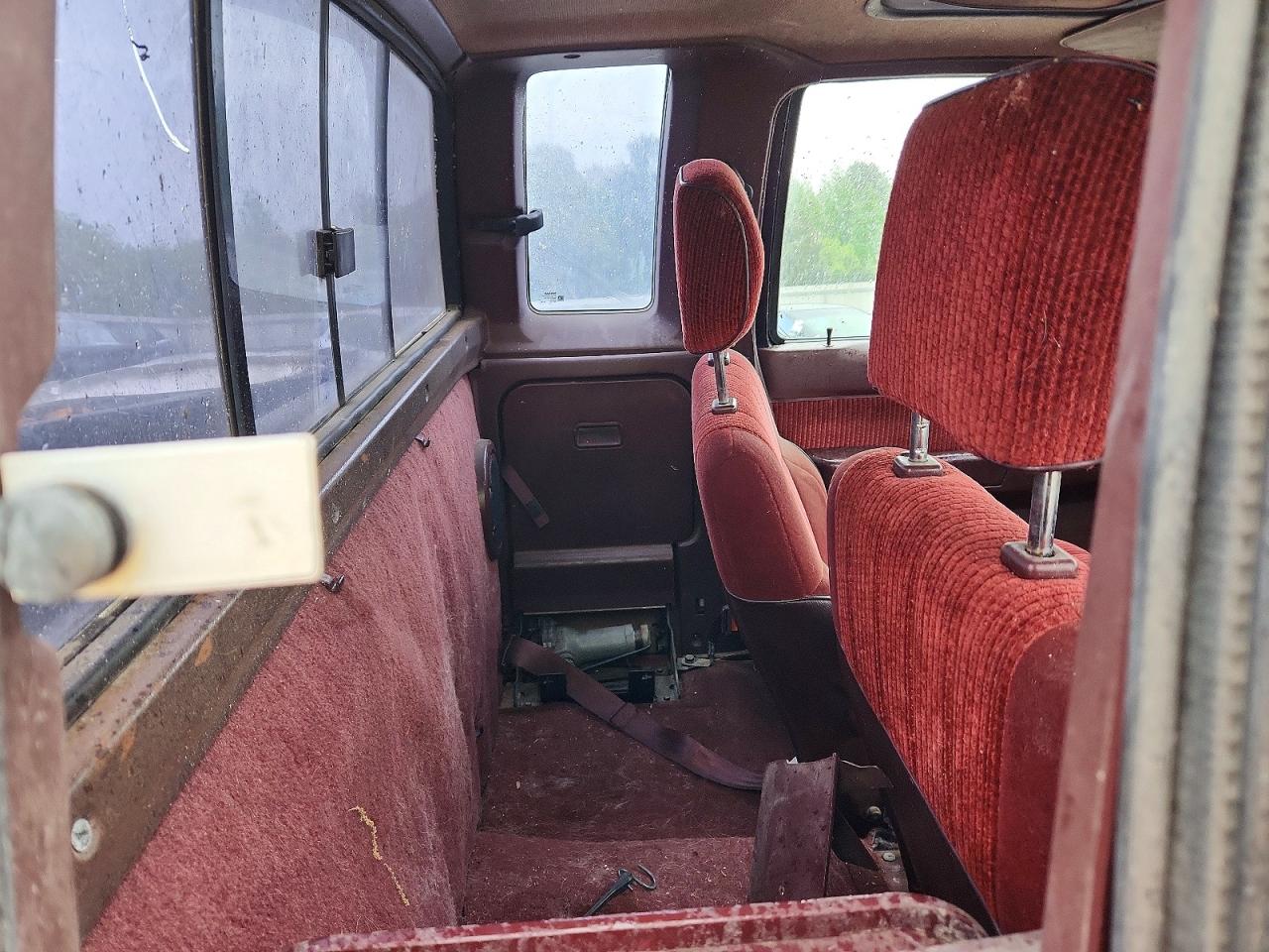 1991 NISSAN TRUCK KING CAB photo 19