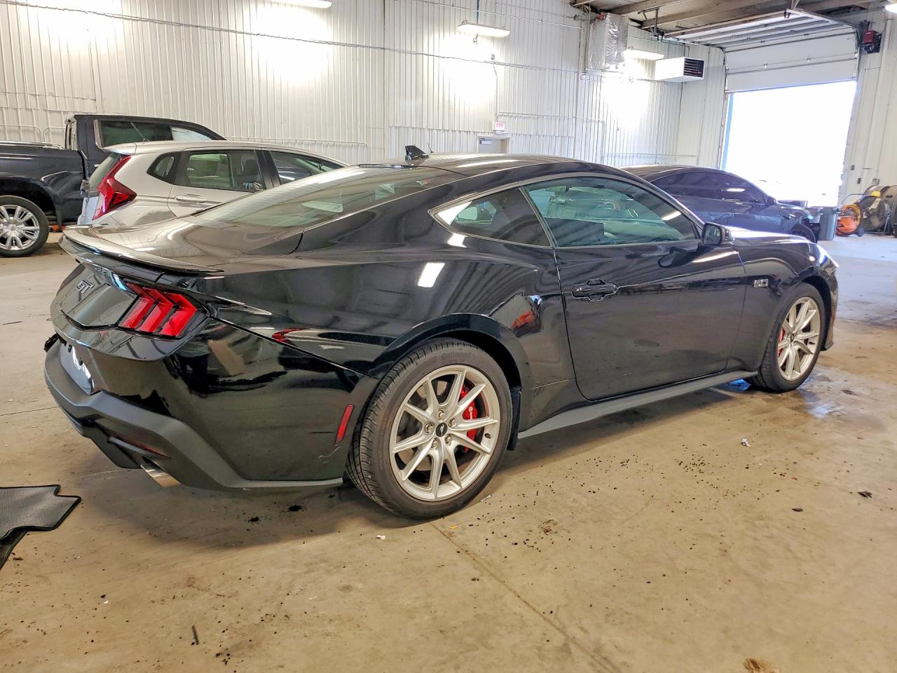 2024 FORD MUSTANG GT photo 3