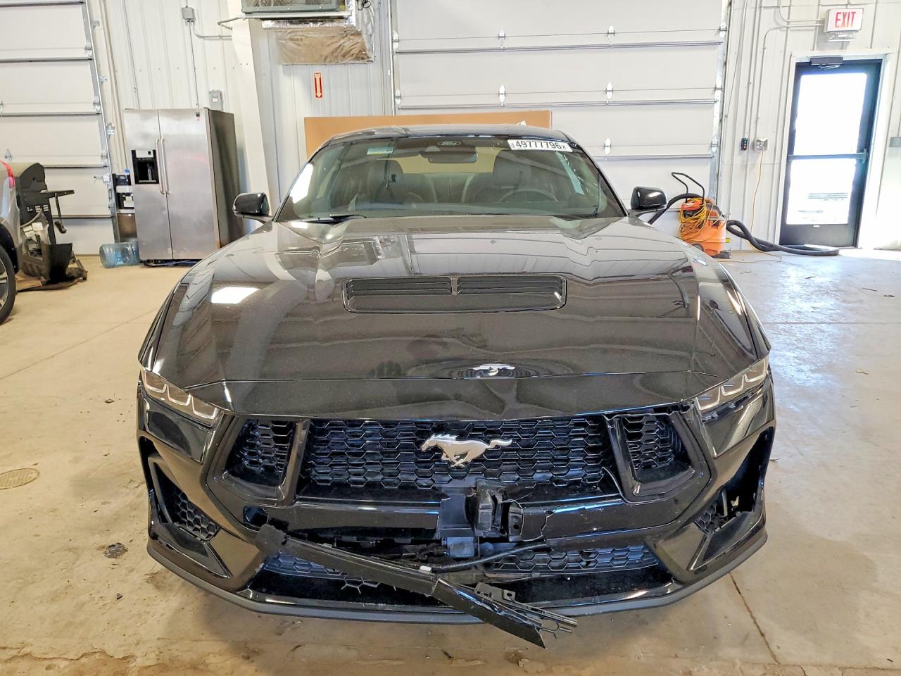 2024 FORD MUSTANG GT photo 5