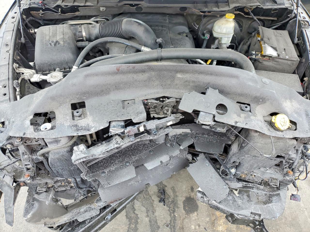 2014 RAM 1500 photo 11