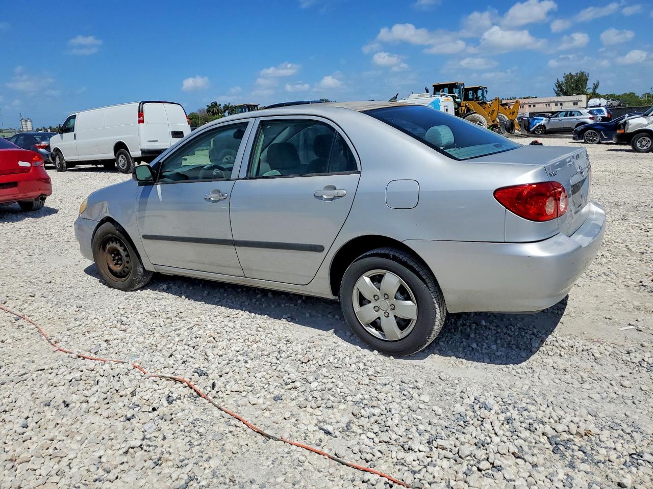 2005 TOYOTA COROLLA CE photo 2
