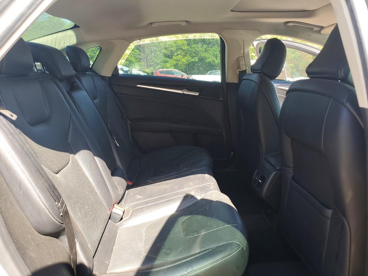 2020 FORD FUSION TITANIUM photo 28