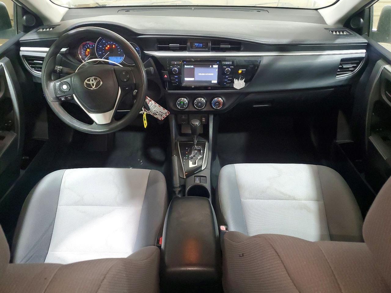 2016 TOYOTA COROLLA L photo 22