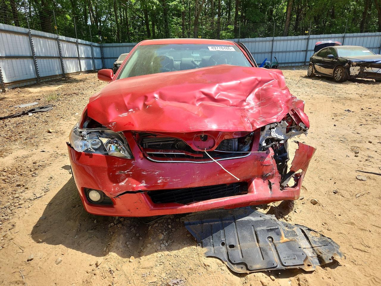 2011 TOYOTA CAMRY XLE V6 photo 9