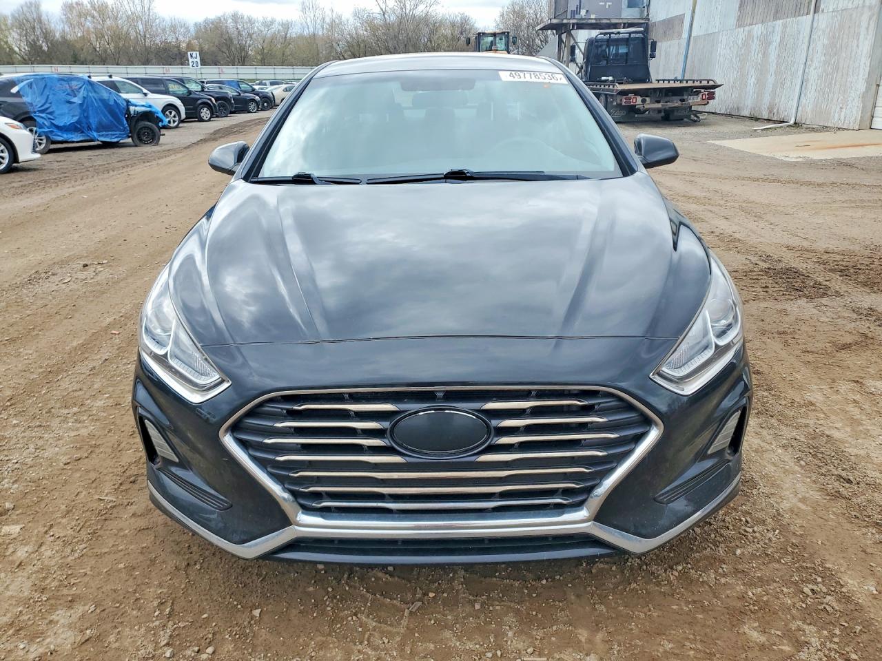 2018 HYUNDAI SONATA SE photo 13