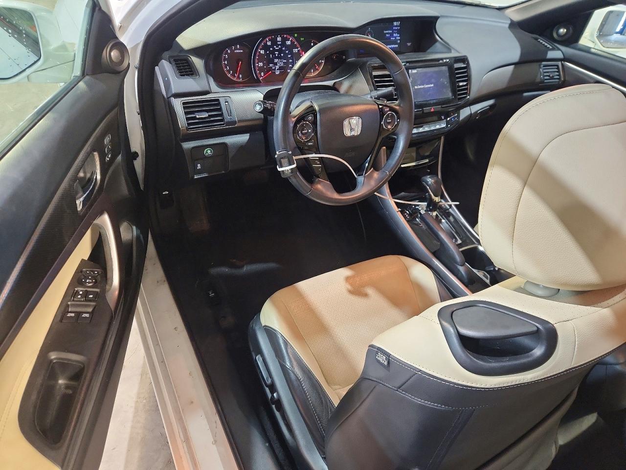 2017 HONDA ACCORD EXL photo 15