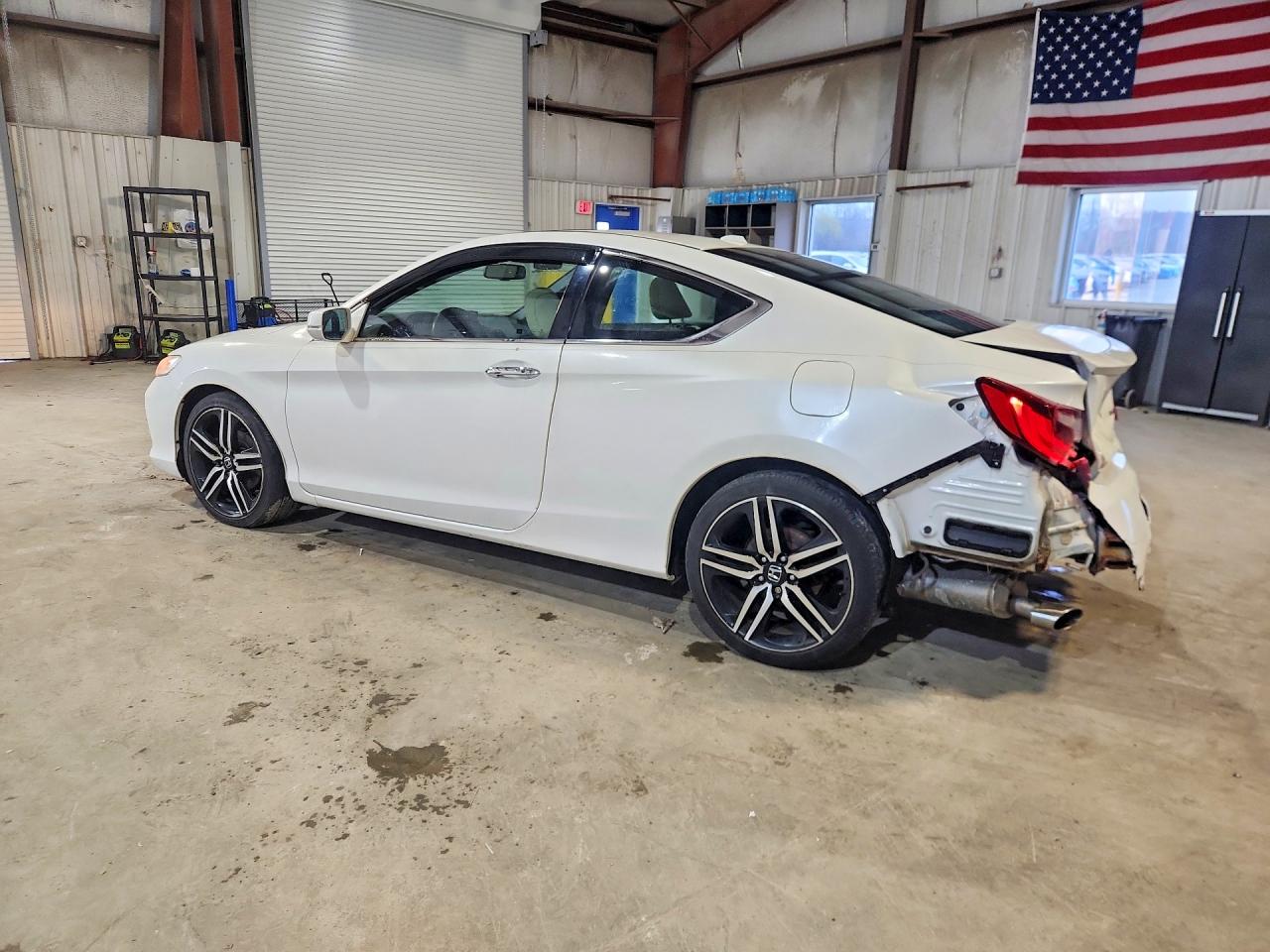 2017 HONDA ACCORD EXL photo 3