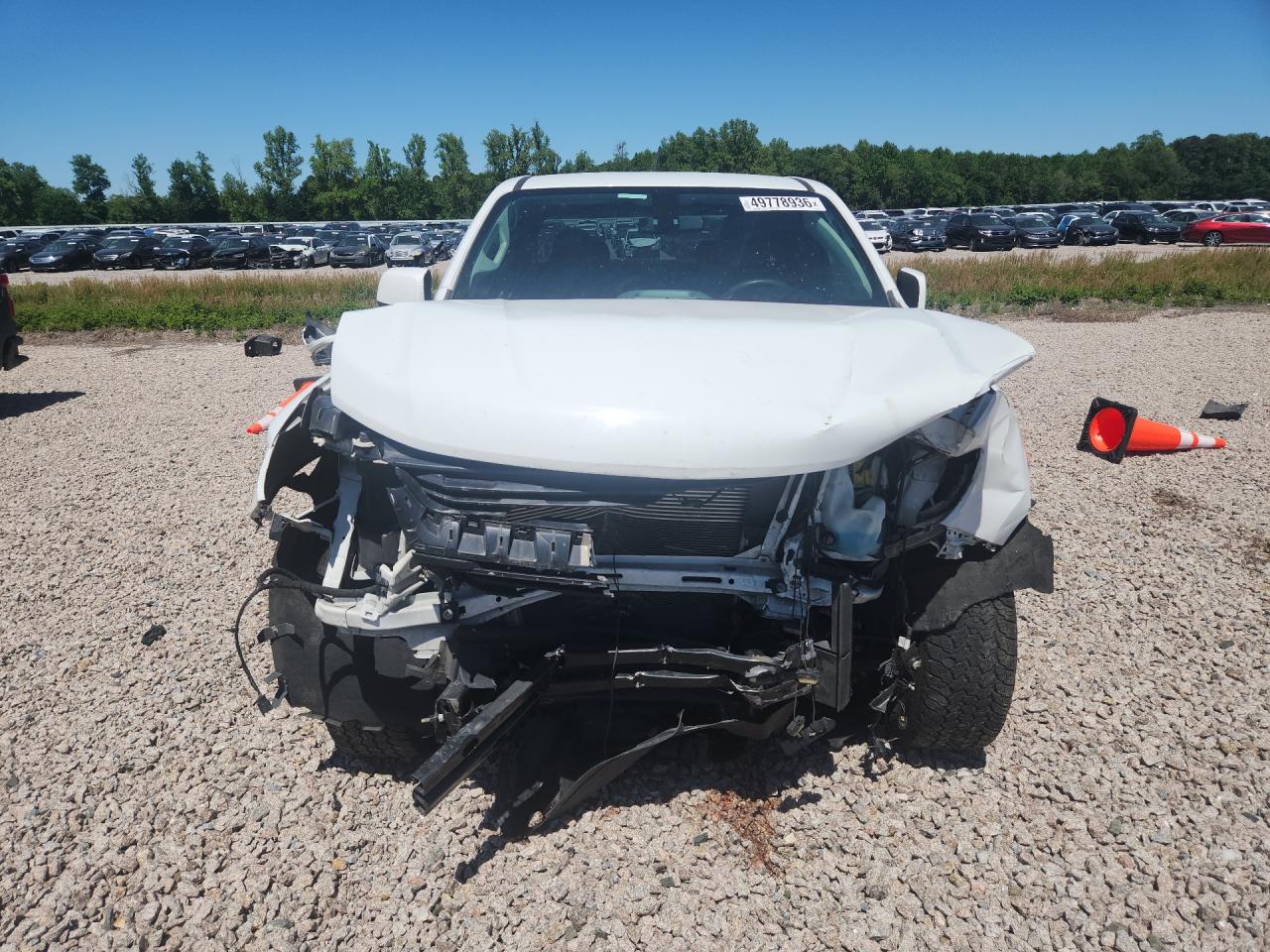 2019 CHEVROLET COLORADO photo 9