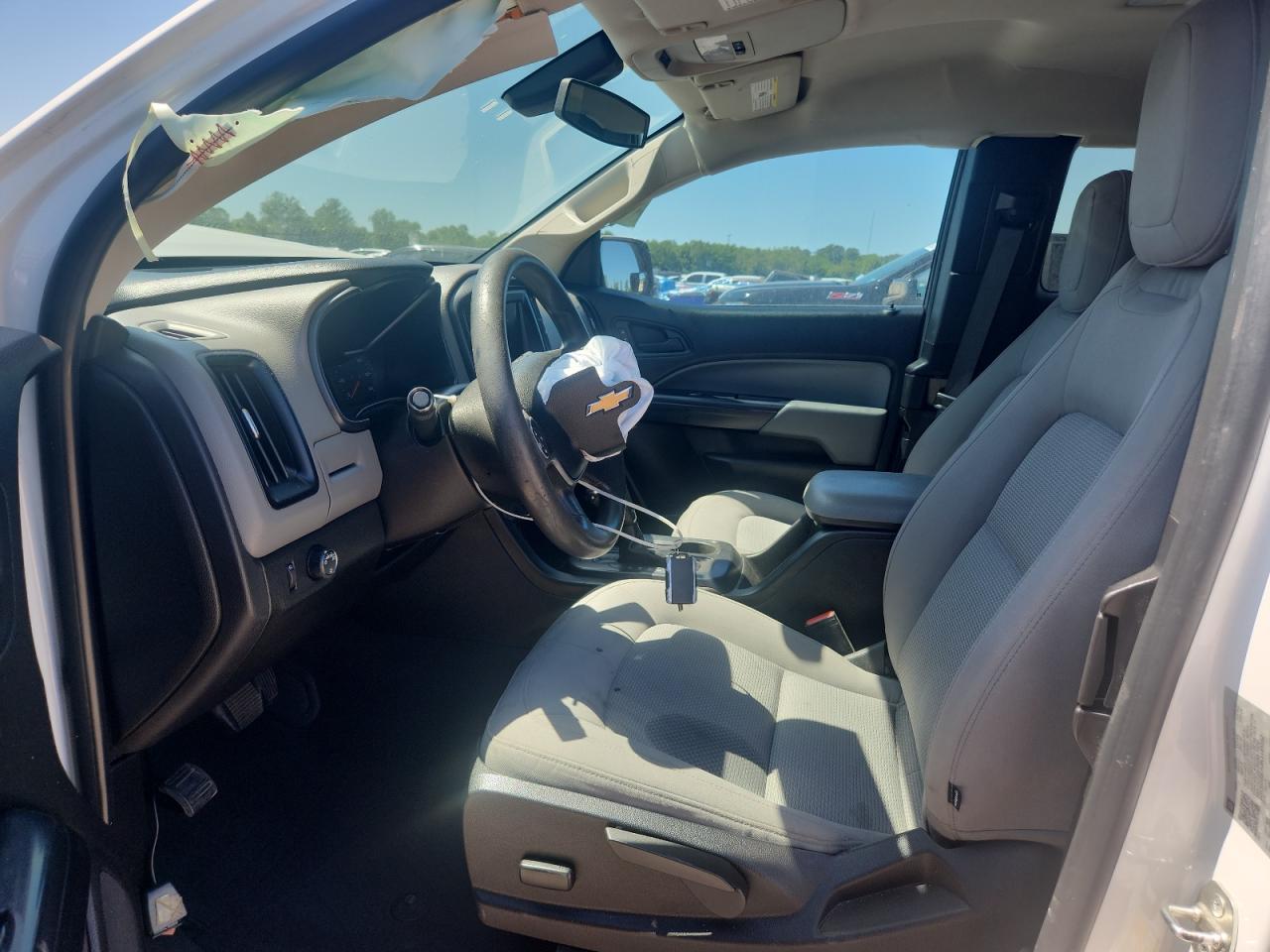 2019 CHEVROLET COLORADO photo 13