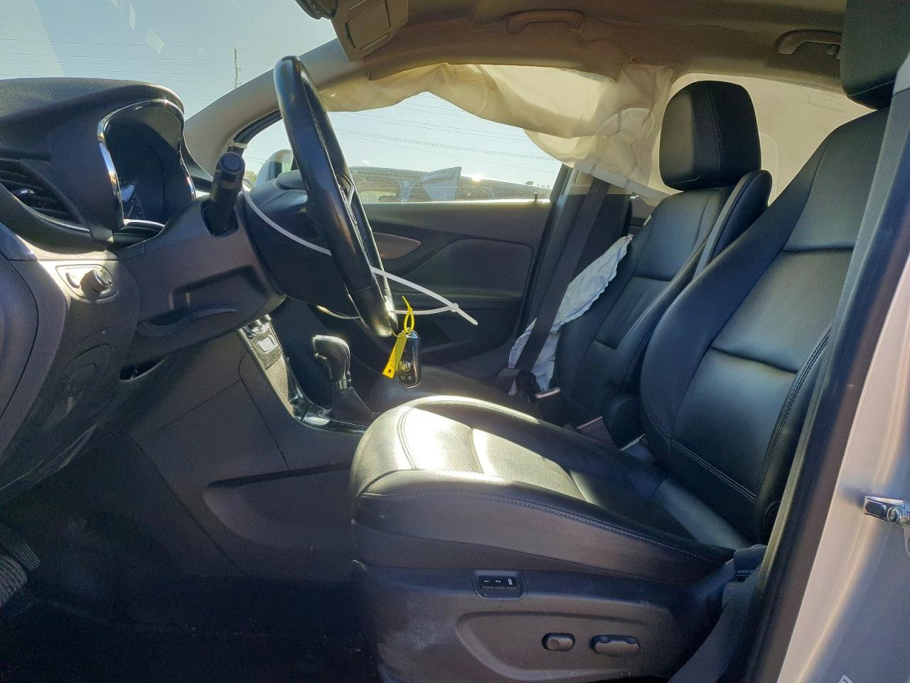 2019 BUICK ENCORE ESSENCE photo 19