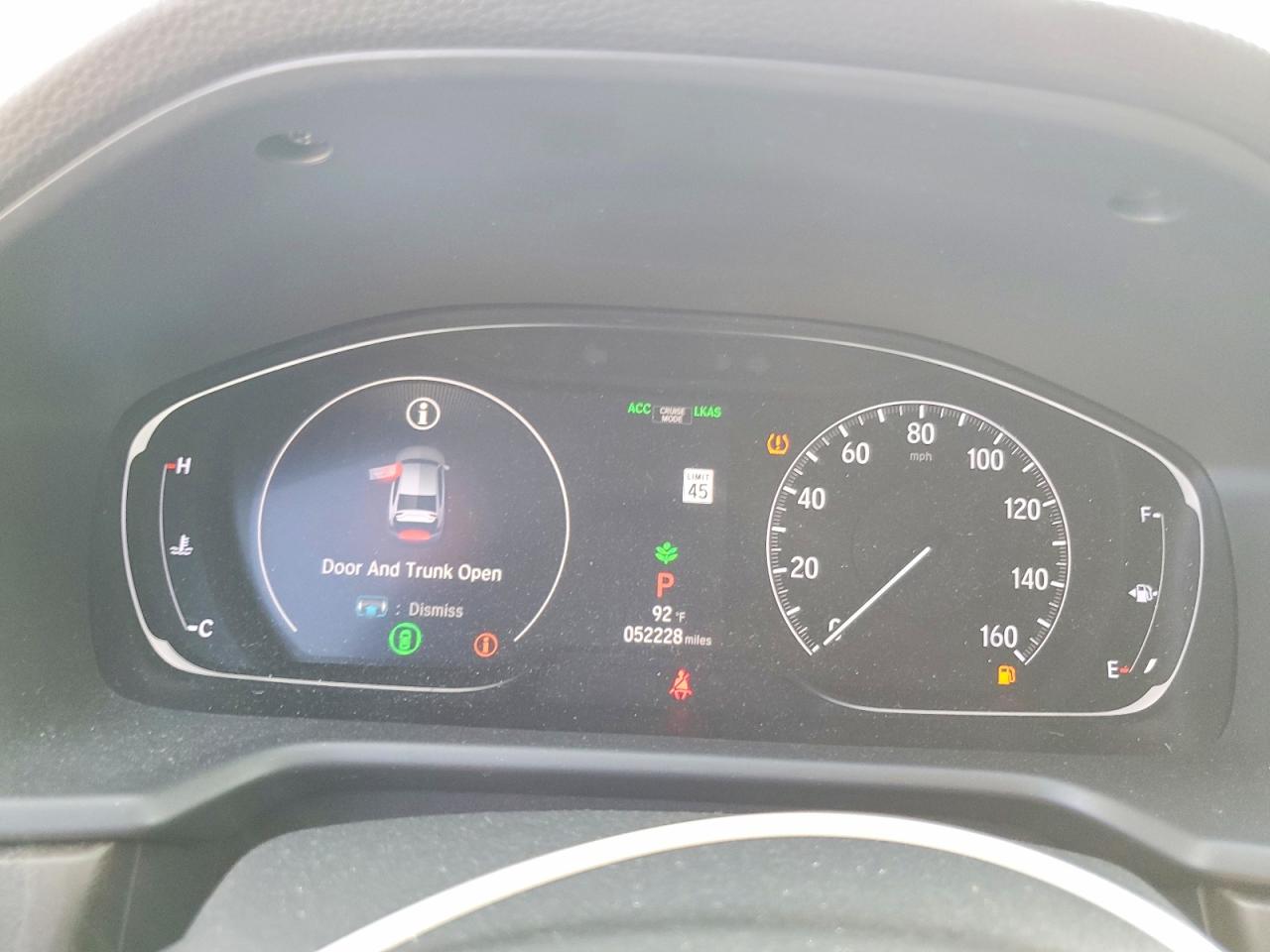 2018 HONDA ACCORD TOURING photo 25