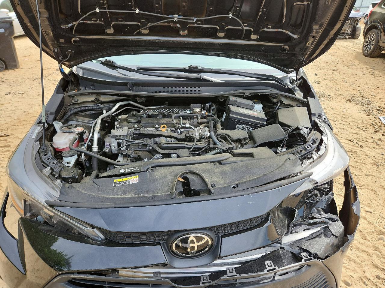 2023 TOYOTA COROLLA LE photo 31