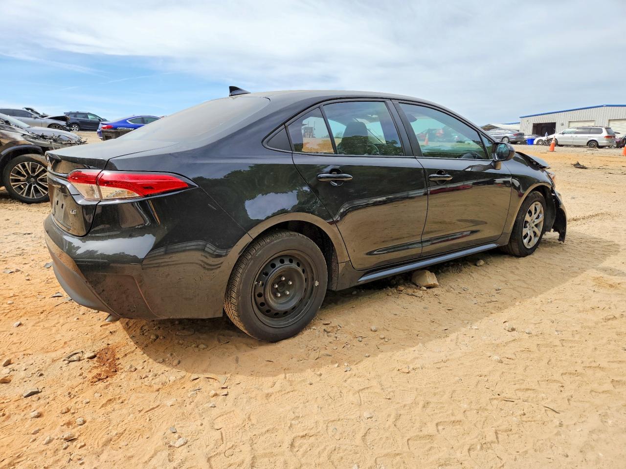 2023 TOYOTA COROLLA LE photo 7